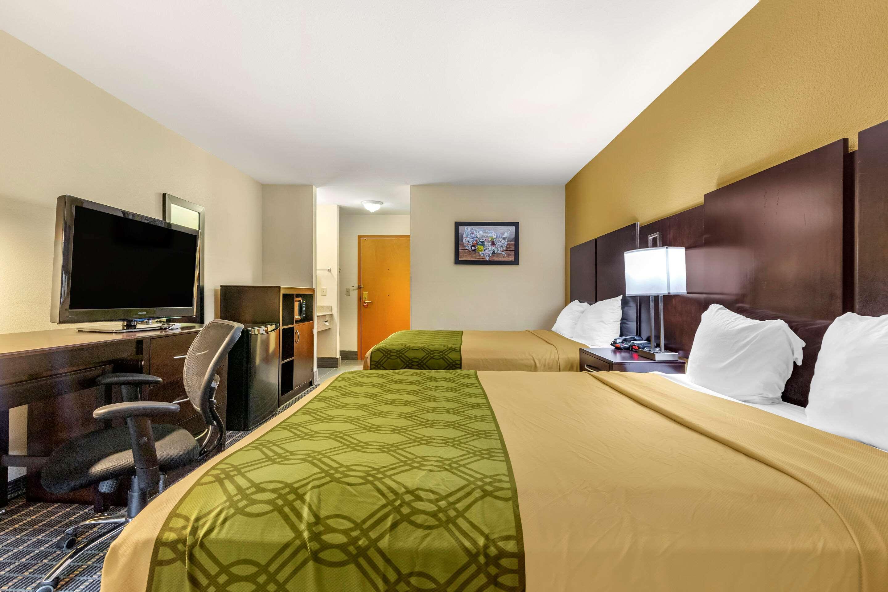 Econo Lodge Brunswick Buitenkant foto