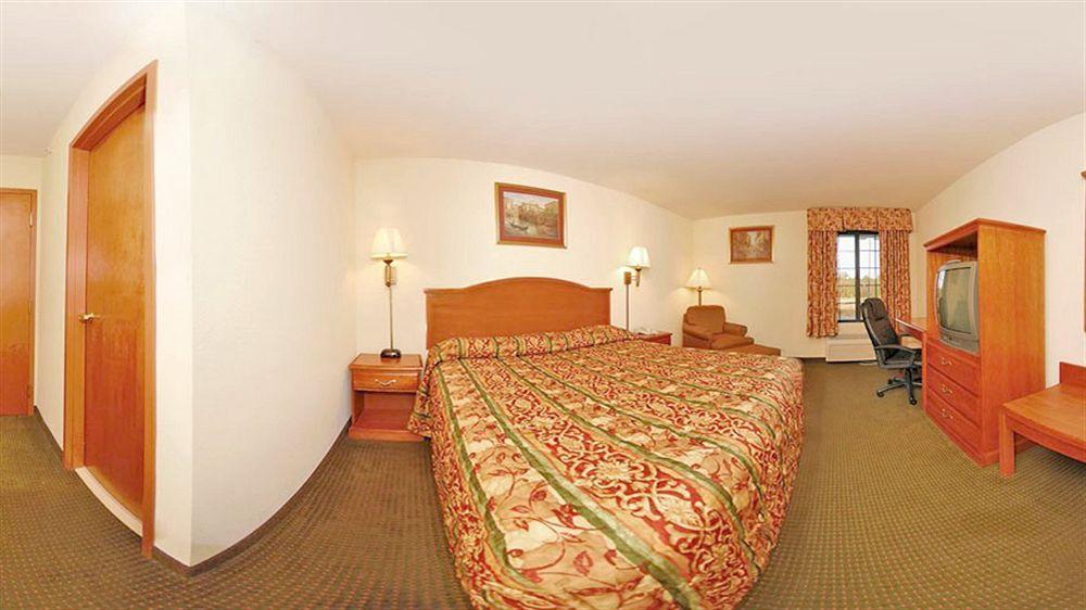 Econo Lodge Brunswick Buitenkant foto